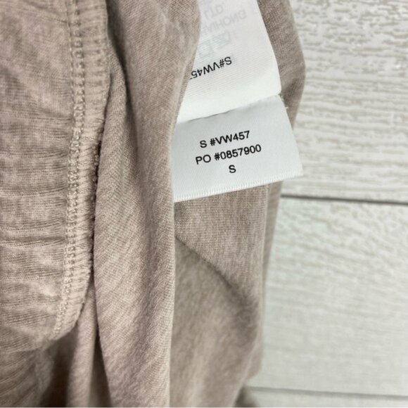 VUORI Boyfriend Sweatpant Jogger Pant Small Taupe Tan Comfort Lounge Athleisure - Picture 4 of 4